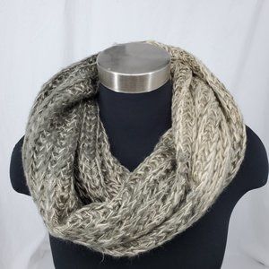 Tan Gray Loose Knit Infiniti Winter Scarf (890)